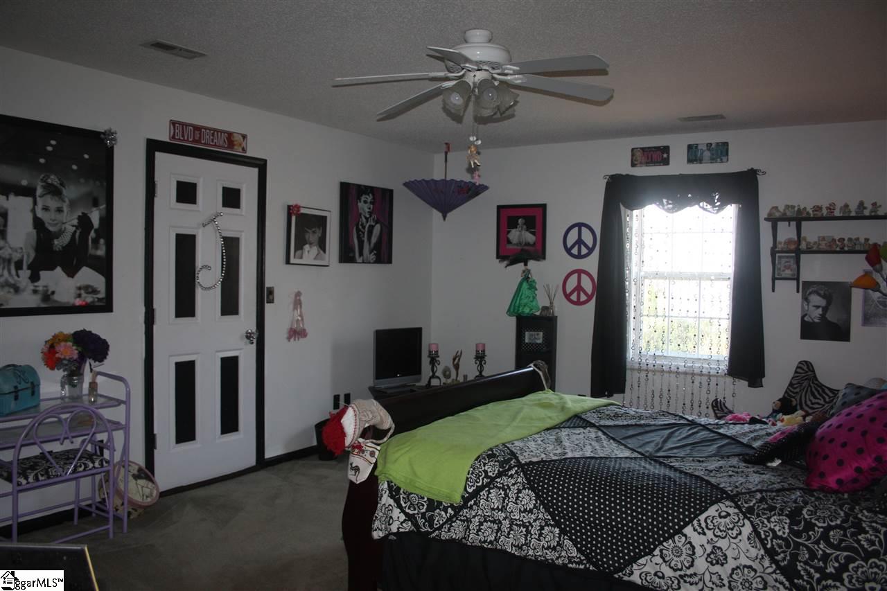 403 Wildmarsh Road Piedmont, SC 29673 - Photo 18 of 21 Gallery Image 18
