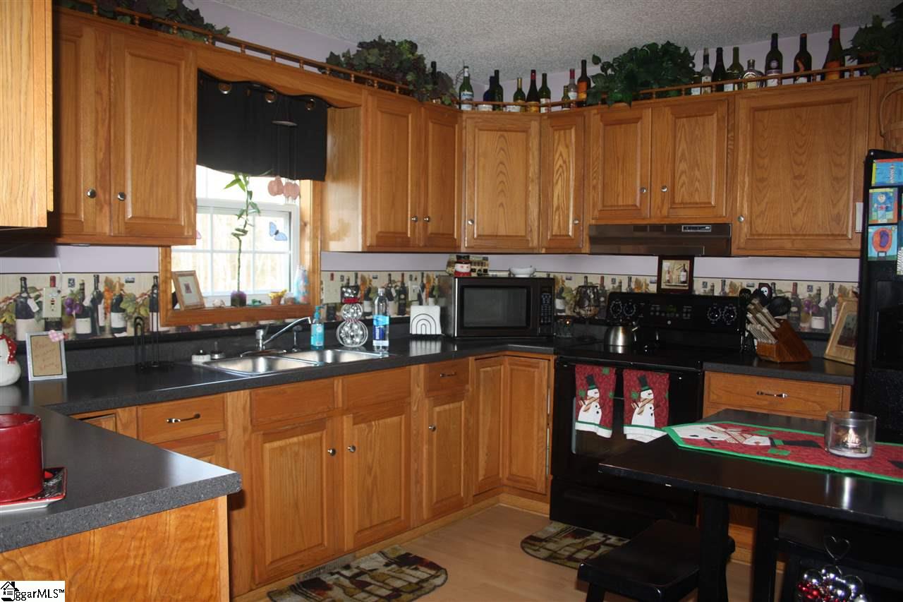 403 Wildmarsh Road Piedmont, SC 29673 - Photo 5 of 21 Gallery Image 5