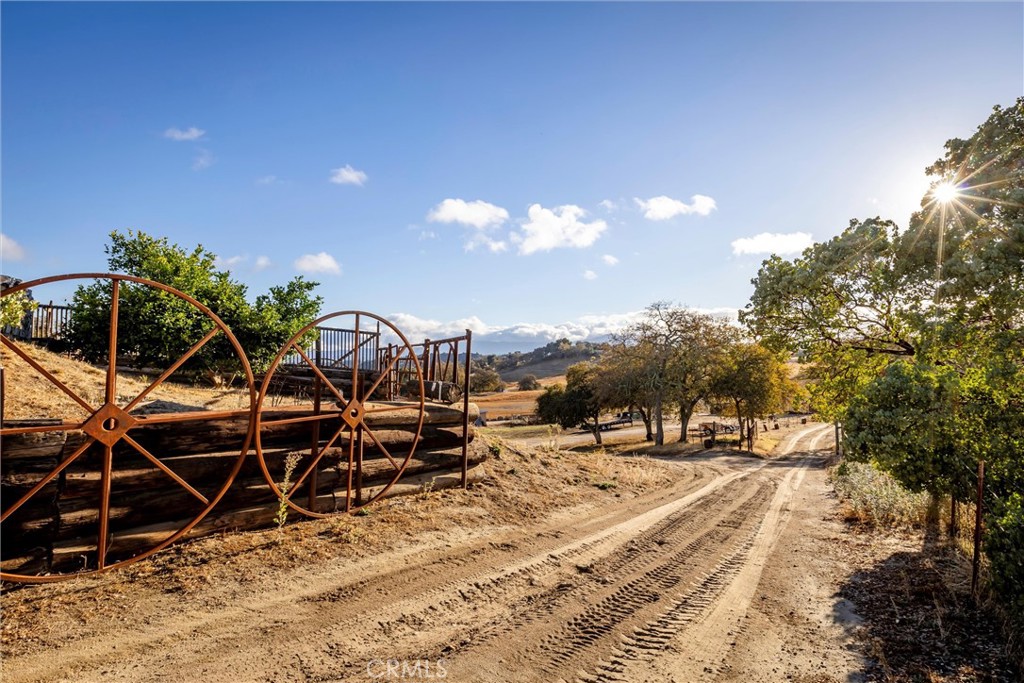 2505 Smith Road Bradley, CA 93426 - Photo 34 of 72