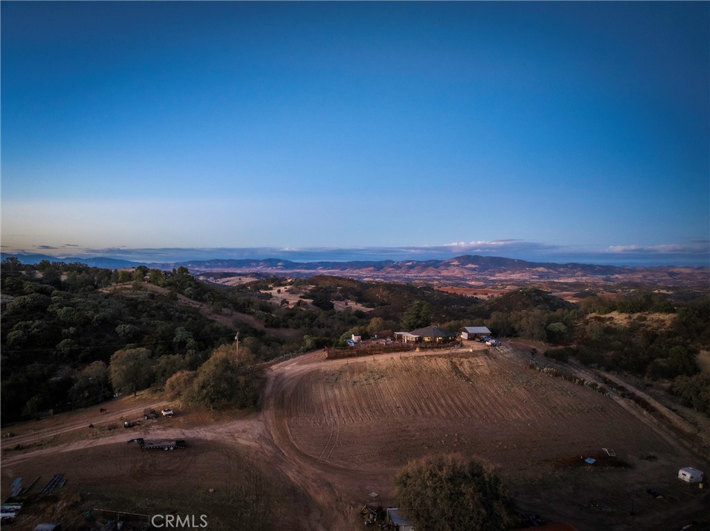 2505 Smith Road Bradley, CA 93426 - Photo 62 of 72 a view of city and mountain