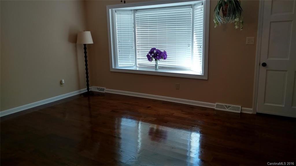 1711 Love Road Monroe, NC 28110 - Photo 2 of 19