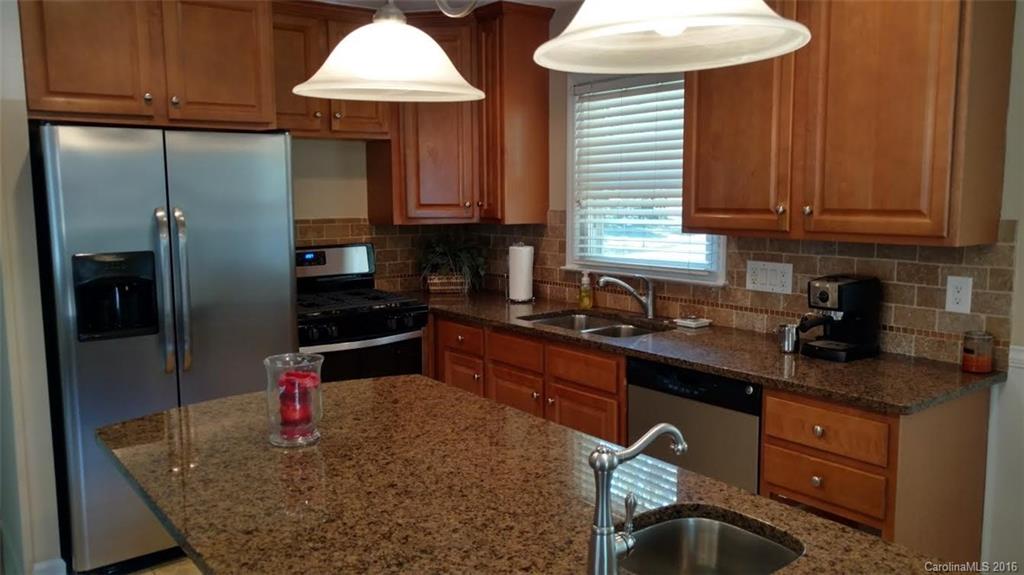 1711 Love Road Monroe, NC 28110 - Photo 5 of 19