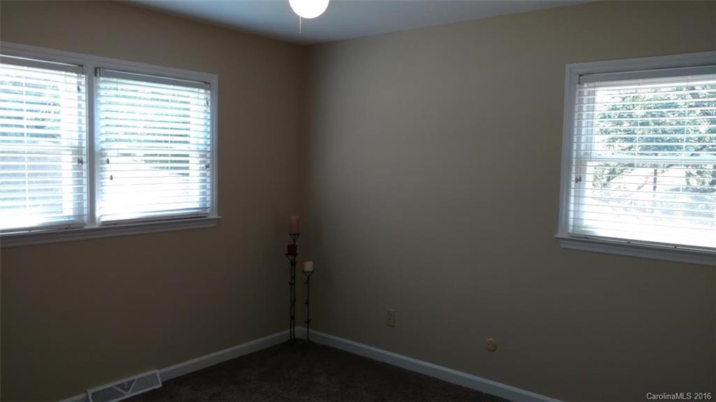 1711 Love Road Monroe, NC 28110 - Photo 8 of 19