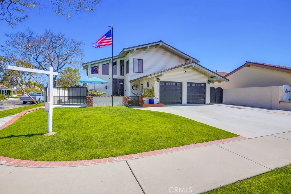 290 North Paseo Picaro  