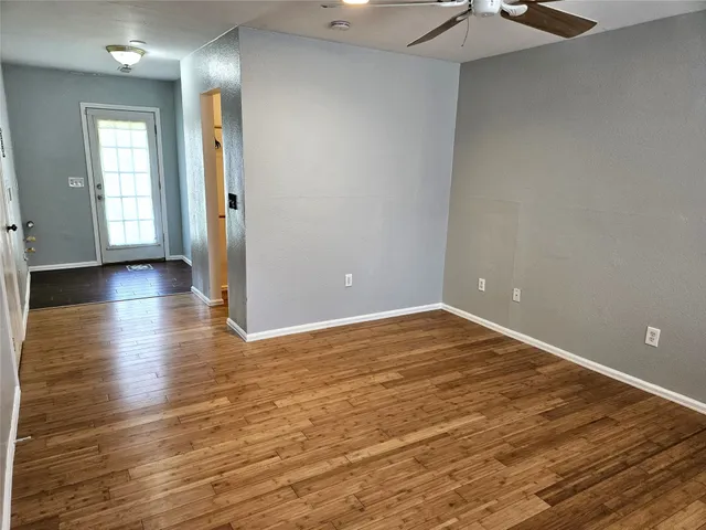 $1,950 | 1518 2nd Street, League City, TX 77573