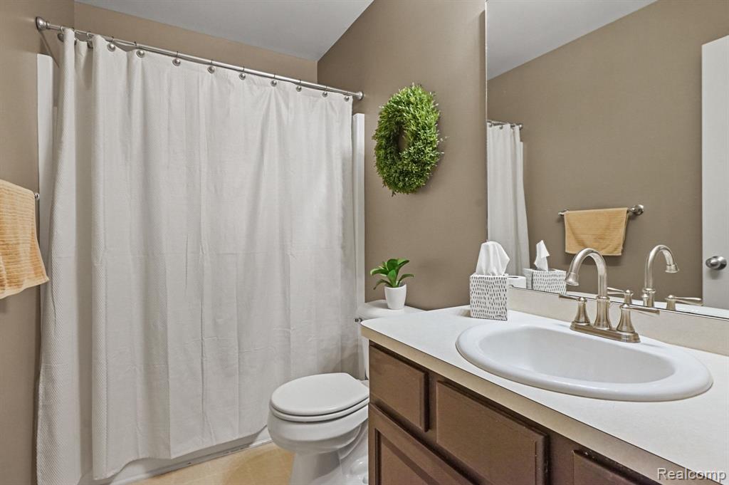 821 Dewars Street Howell, MI 48843 - Photo 16 of 31 Gallery Image 16