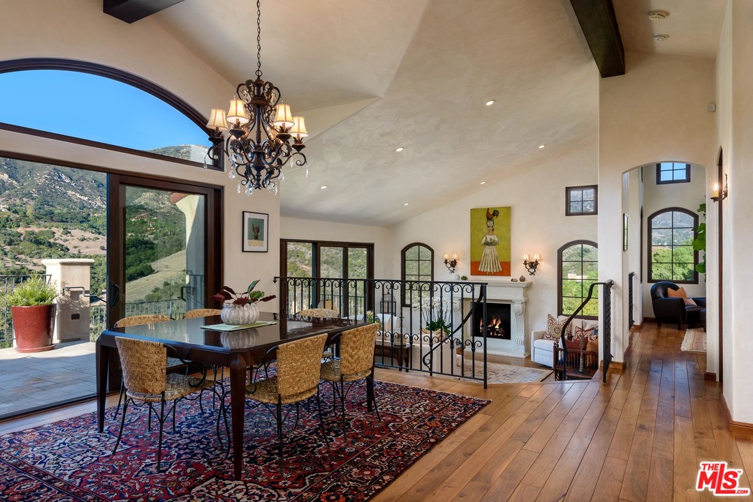 219 Conejo Road Santa Barbara, CA 93103 - Photo 5 of 19