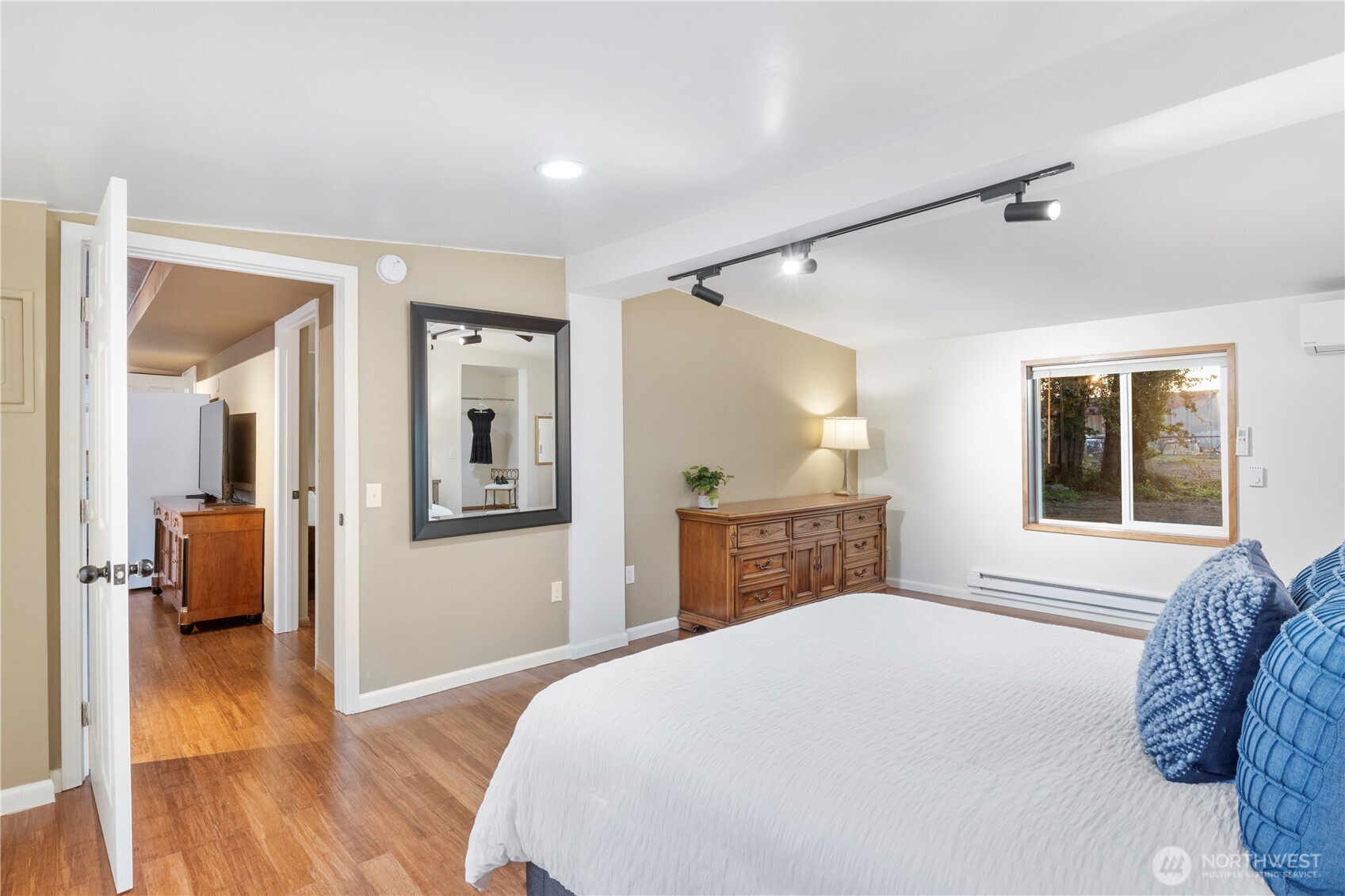 2579 Finkbonner Road Bellingham, WA 98226 - Photo 14 of 20 Gallery Image 14