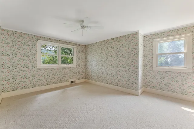 $1,475,000 | 593 Red Barn Road, Hartford, VT 05001