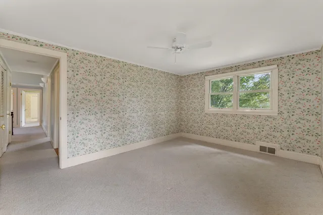 $1,475,000 | 593 Red Barn Road, Hartford, VT 05001