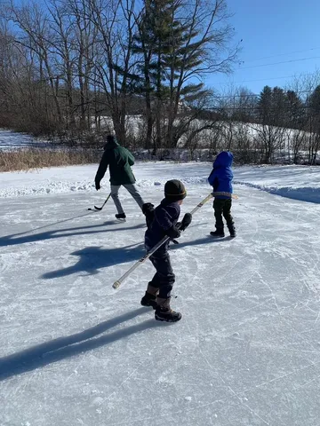 $1,475,000 | 593 Red Barn Road, Hartford, VT 05001