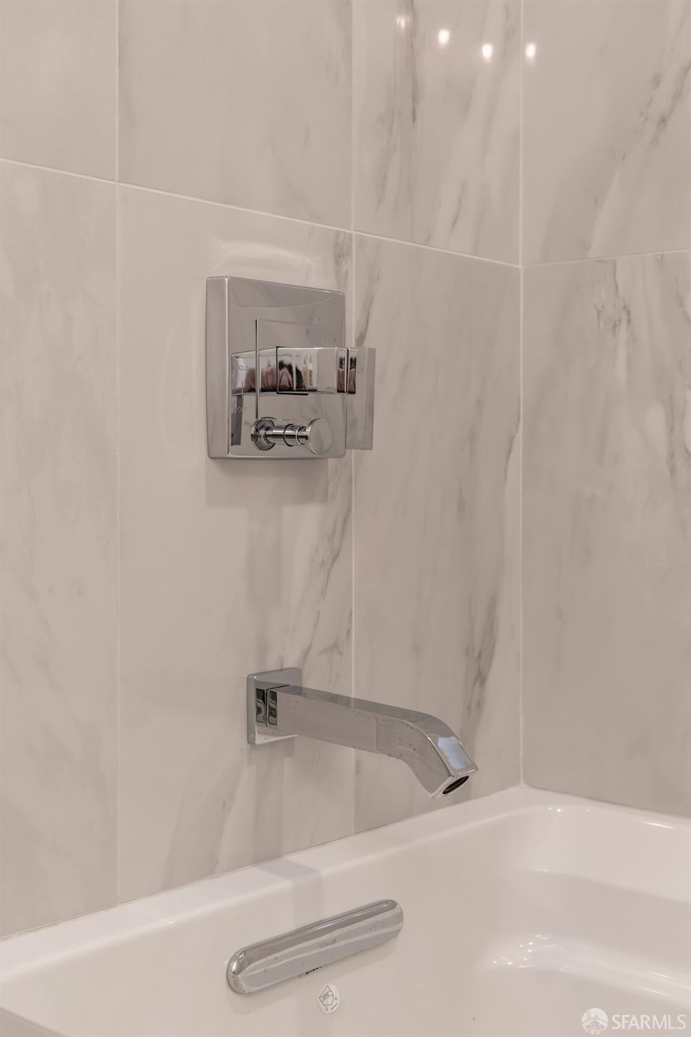 155 Brookwood Road Woodside, CA 94062 - Photo 26 of 60 a bathroom with a bathtub