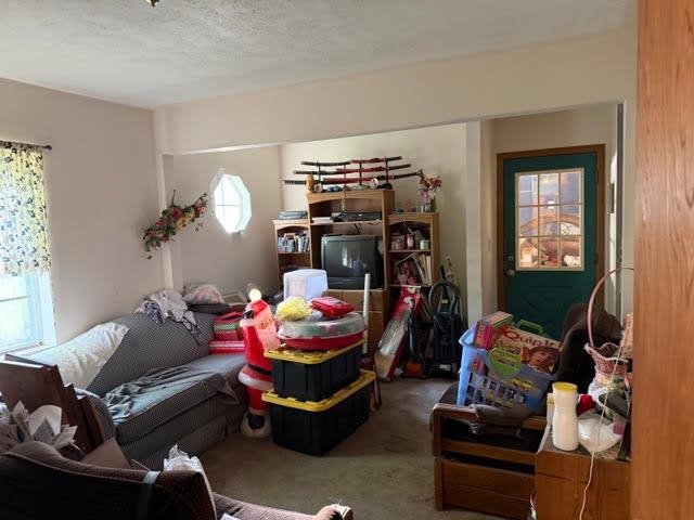 235 Connell Road Vidor, TX 77662 - Photo 20 of 35 a bedroom with furniture toys and a window