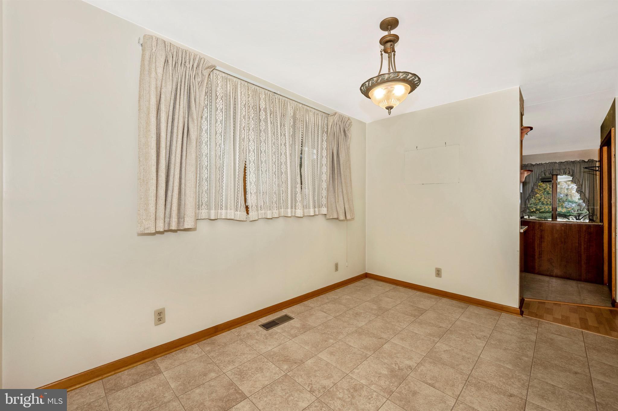 2539 Marston Road New Windsor, MD 21776 - Photo 12 of 65 Gallery Image 12