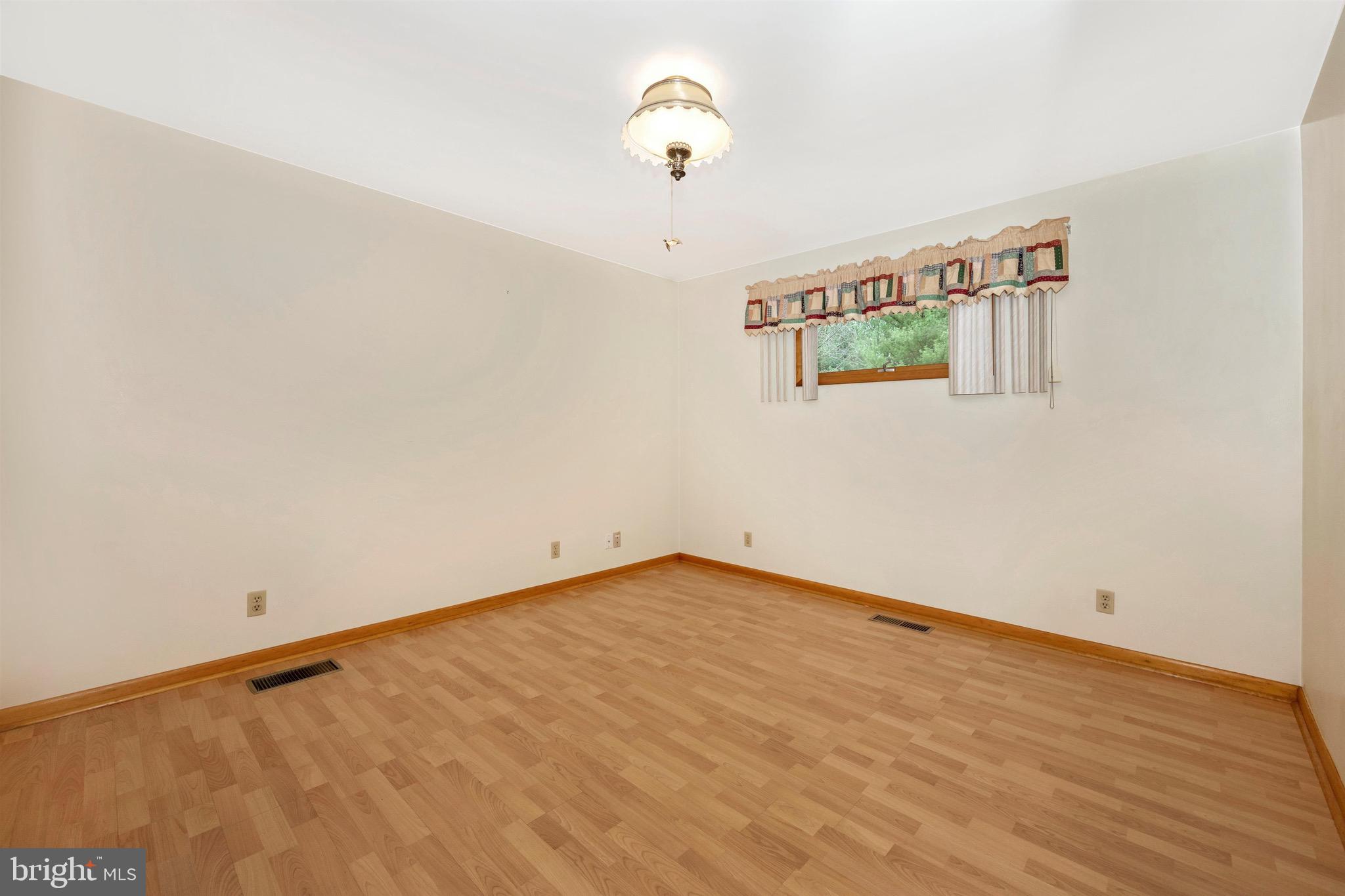 2539 Marston Road New Windsor, MD 21776 - Photo 33 of 65 Gallery Image 33