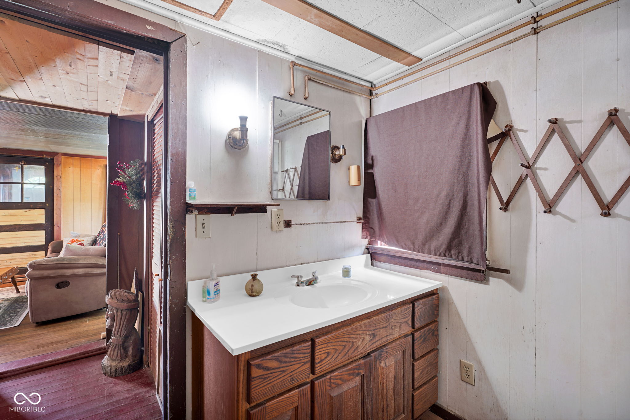 16030 South Ferguson Road Columbus, IN 47201 - Photo 12 of 33