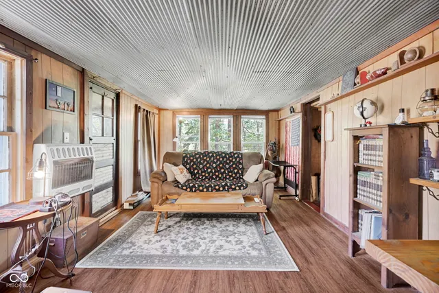 $72,900 | 16030 South Ferguson Road, Columbus, IN 47201