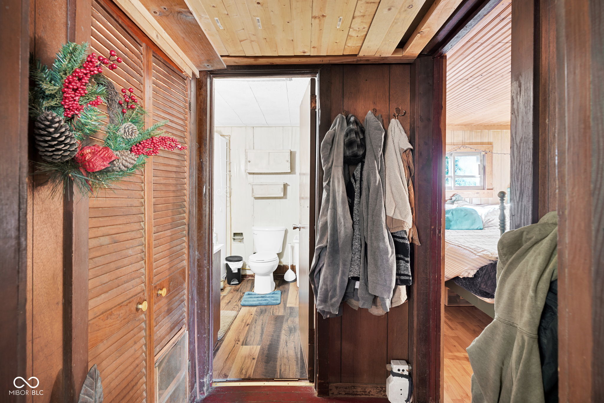 16030 South Ferguson Road Columbus, IN 47201 - Photo 10 of 33