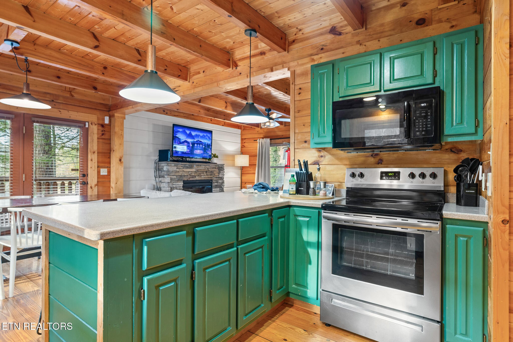 3318 Covered Bridge Way Sevierville, TN 37862 - Photo 11 of 49