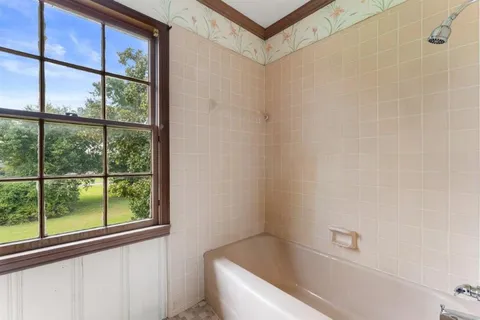 $260,000 | 4828 Prien Bluff Road, Lake Charles, LA 70605