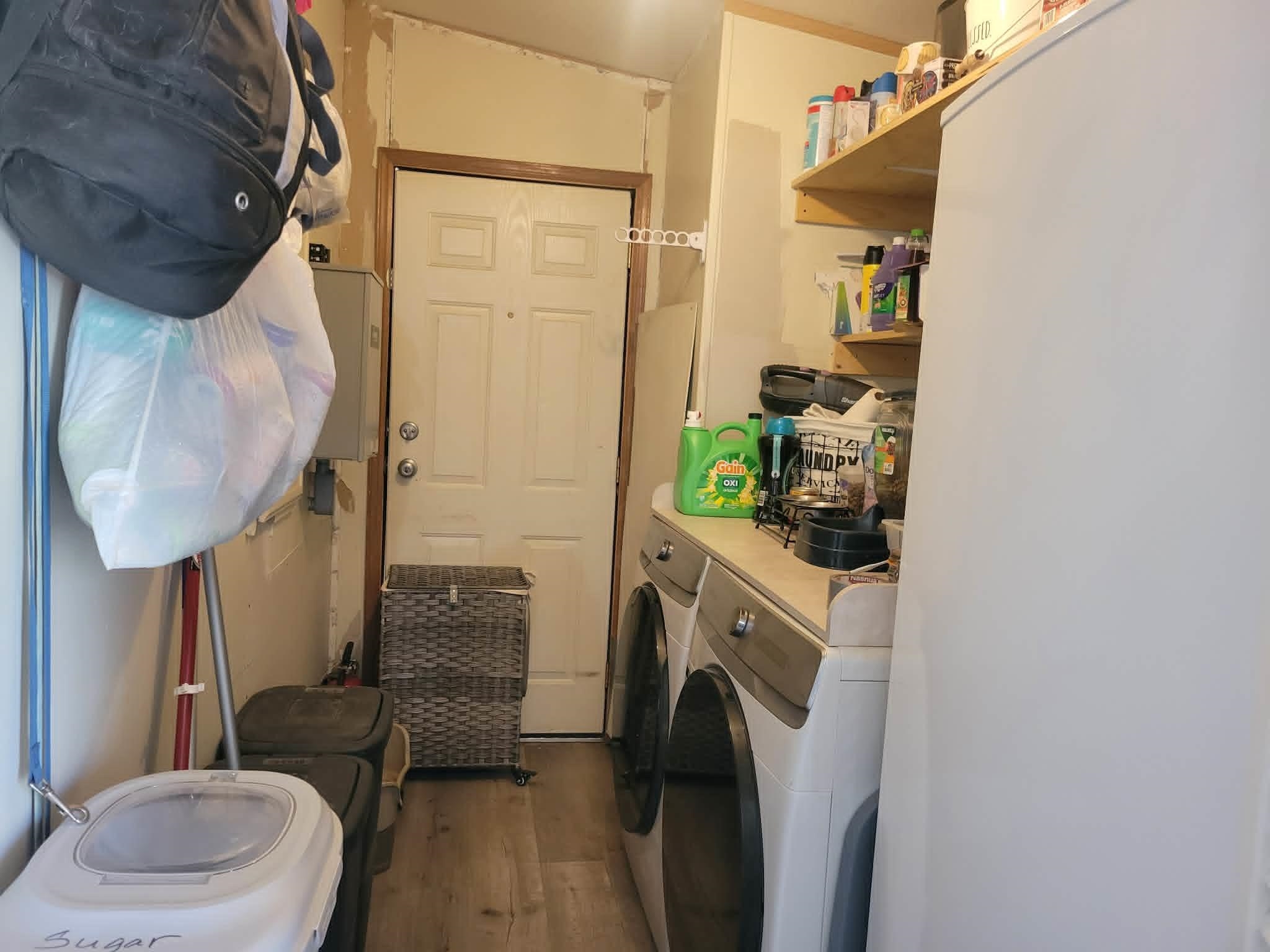 493 Mule Deer Road Coleville, CA 96107 - Photo 14 of 39 a bathroom with a sink and toilet