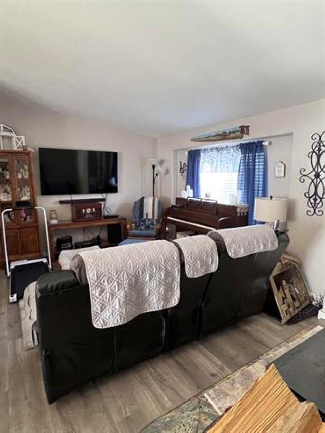 493 Mule Deer Road Coleville, CA 96107 - Photo 8 of 21