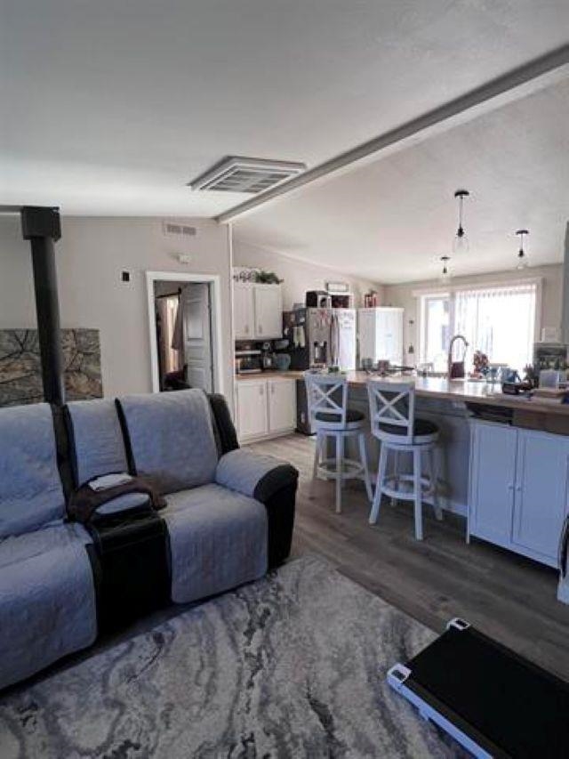 493 Mule Deer Road Coleville, CA 96107 - Photo 9 of 21