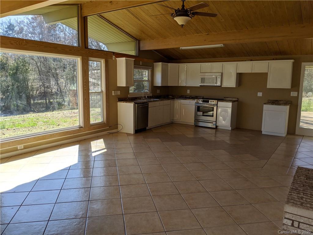 2541 Centergrove Road Kannapolis, NC 28083 - Photo 11 of 27 Gallery Image 11
