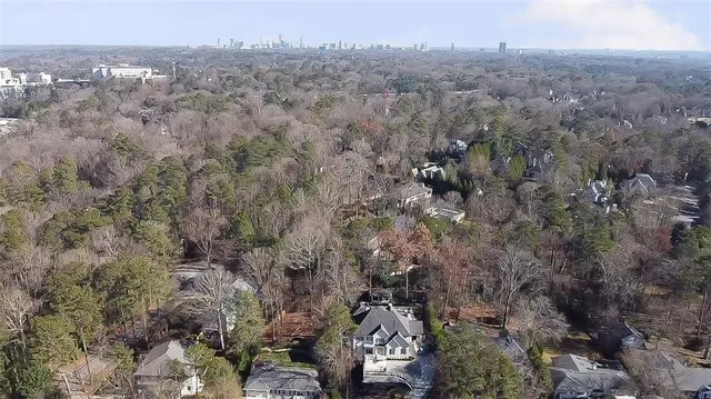 $13,500 | 2991 Sequoyah Drive Northwest, Atlanta, GA 30327