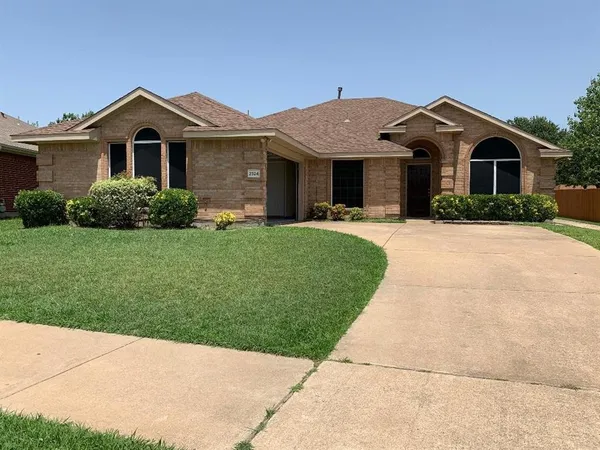 $2,500 | 2324 Cantura Drive, Mesquite, TX 75149