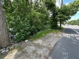138 Beach Road Salisbury, MA 01952 - Photo 8 of 9 Gallery Image 8