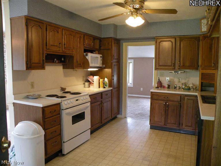 842 State Road Hinckley, OH 44233 - Photo 2 of 24 Gallery Image 2