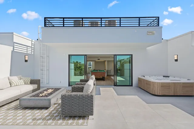 $4,250,000 | 408 Southeast 2nd Street, Delray Beach, FL 33483