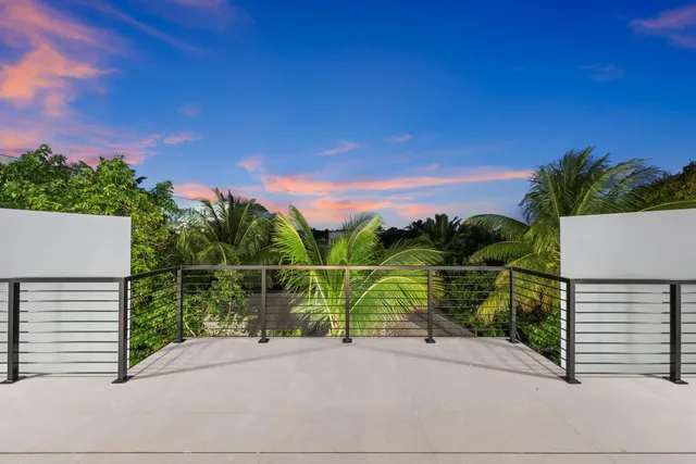 $4,250,000 | 408 Southeast 2nd Street, Delray Beach, FL 33483