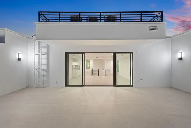 $4,250,000 | 408 Southeast 2nd Street, Delray Beach, FL 33483