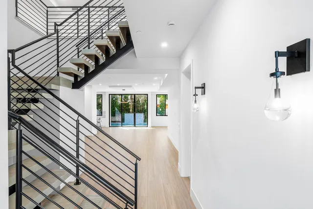 $4,250,000 | 408 Southeast 2nd Street, Delray Beach, FL 33483