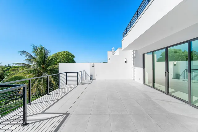 $4,250,000 | 408 Southeast 2nd Street, Delray Beach, FL 33483