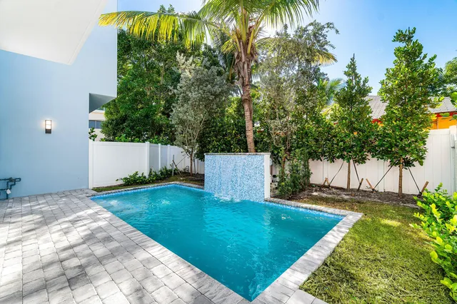 $4,250,000 | 408 Southeast 2nd Street, Delray Beach, FL 33483