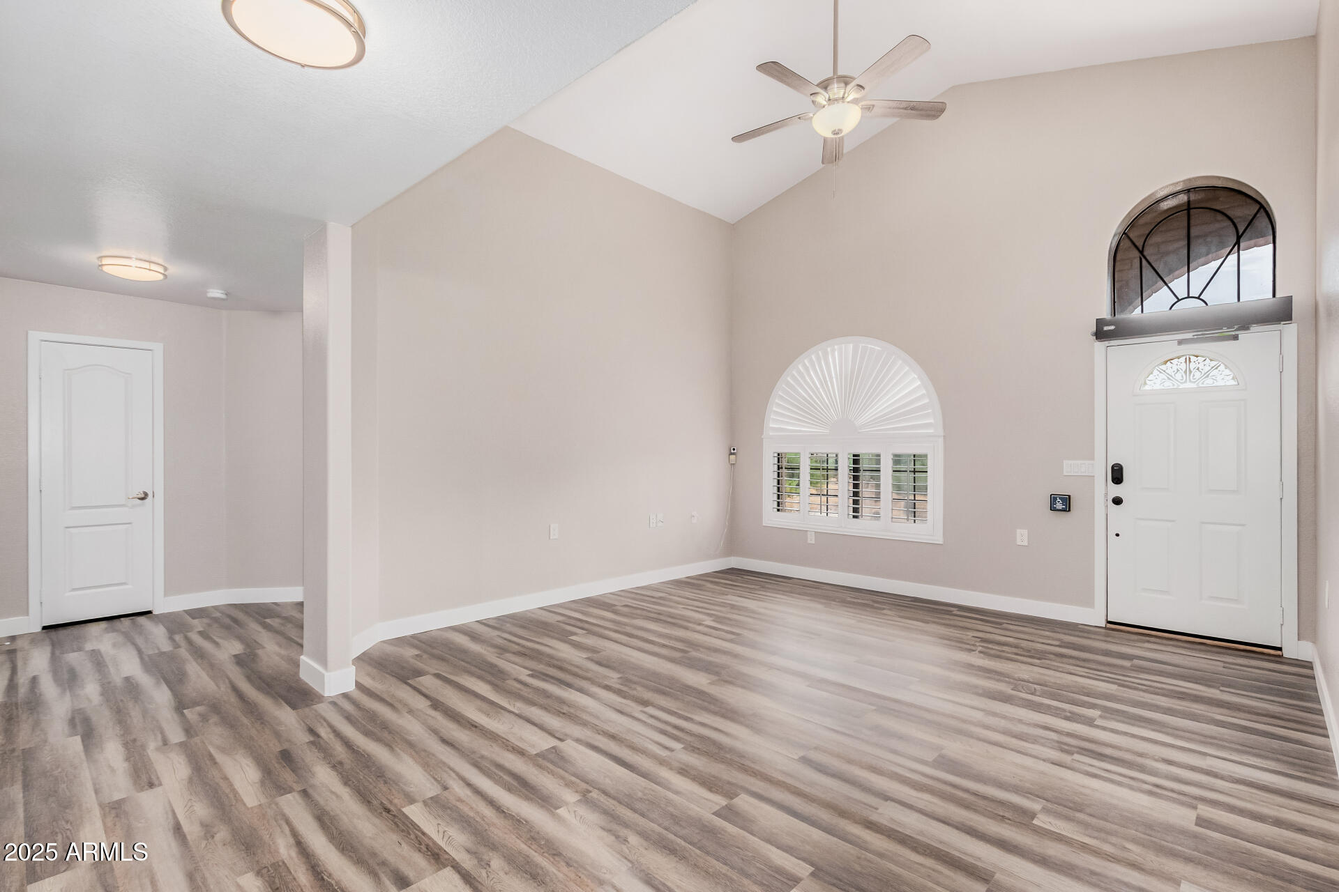 8112 East McDowell Road Mesa, AZ 85207 - Photo 2 of 14