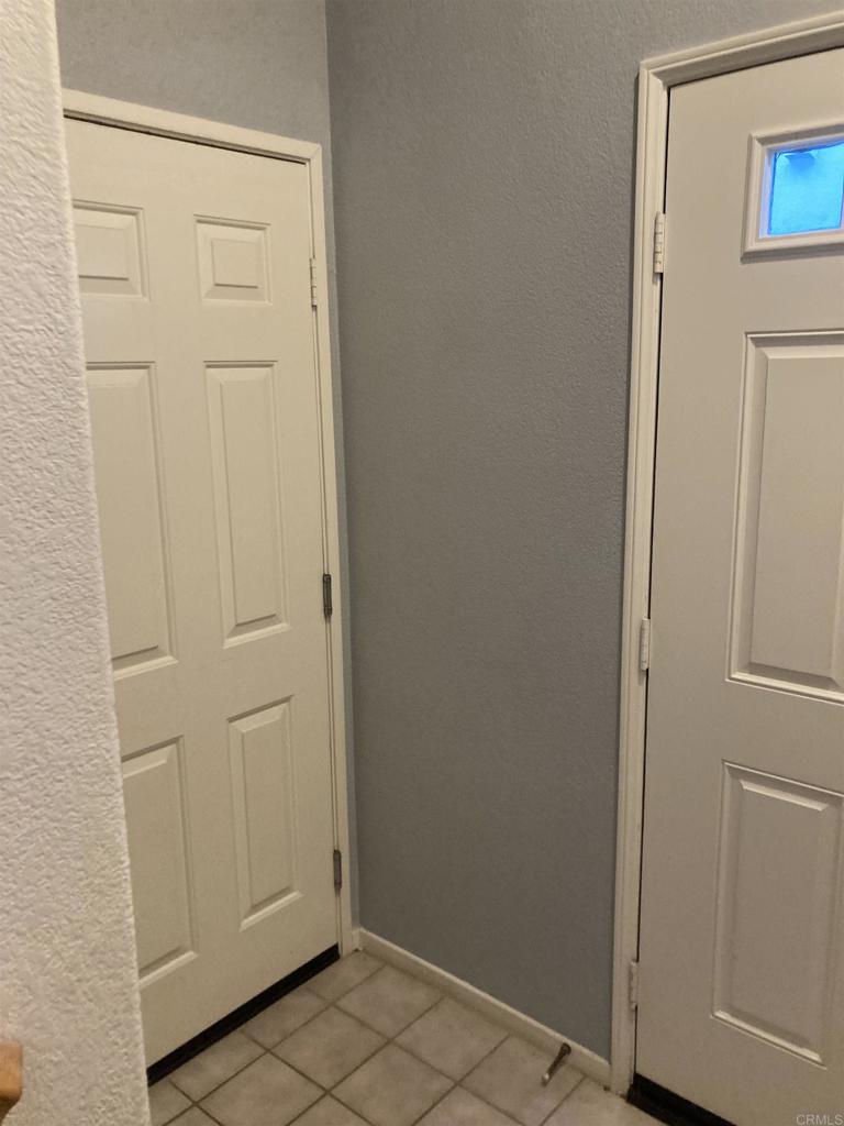 16941 Meadowlark Ridge Road, Unit 1 San Diego, CA 92127 - Photo 7 of 30 a view of an empty room