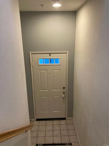 $3,360 | 16941 Meadowlark Ridge Road, Unit 1, San Diego, CA 92127