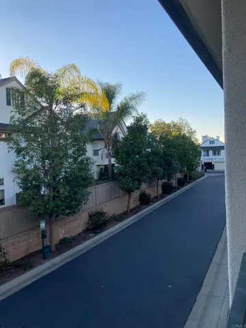 $3,360 | 16941 Meadowlark Ridge Road, Unit 1, San Diego, CA 92127