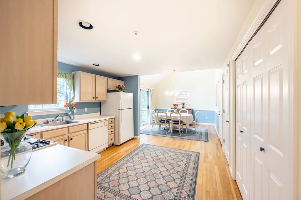 6 Peterson Road North Andover, MA 01845 - Photo 9 of 26 Gallery Image 9