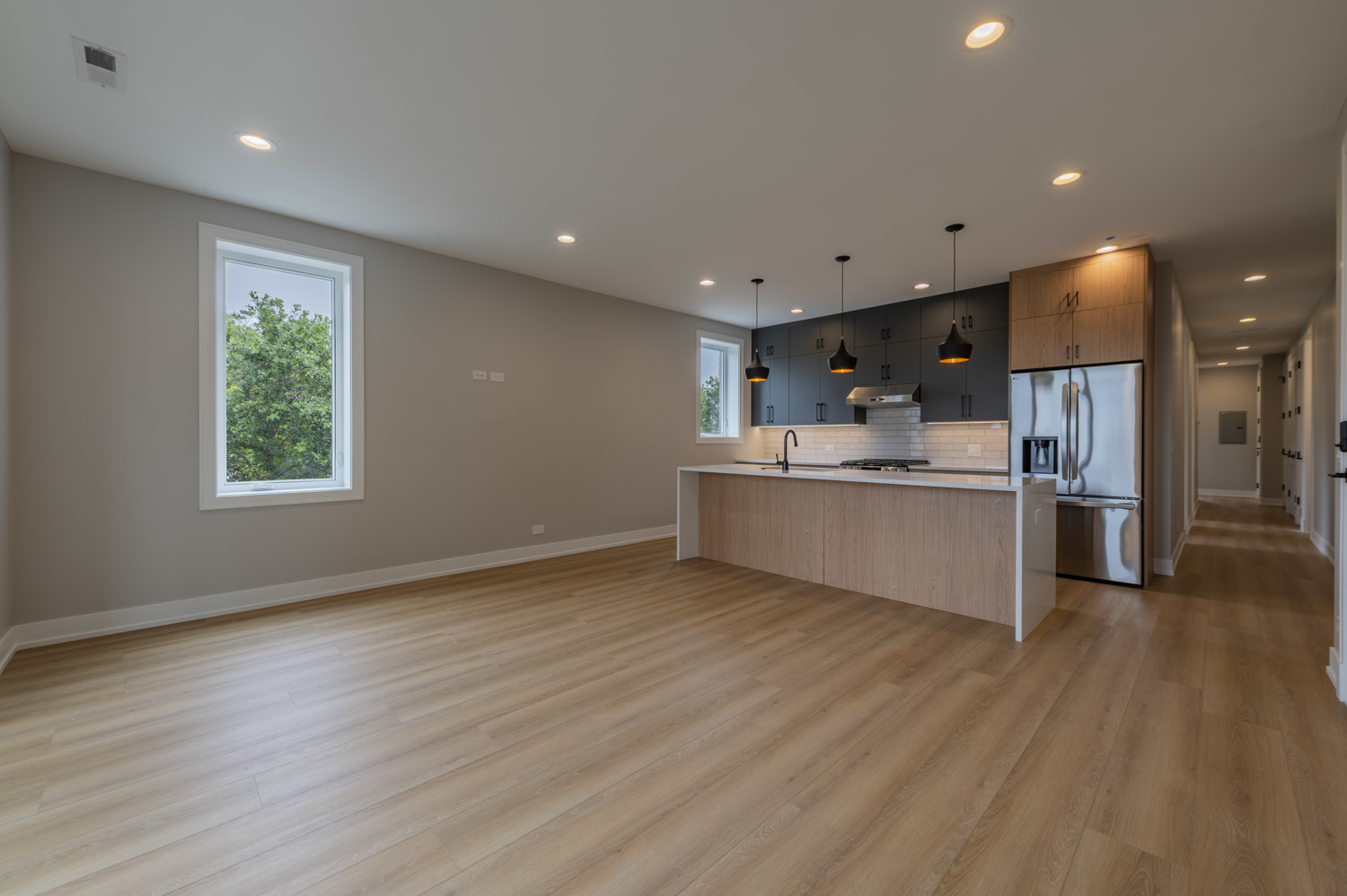6519 West Addison Street, Unit 2S Chicago, IL 60634 - Photo 5 of 22 Gallery Image 5