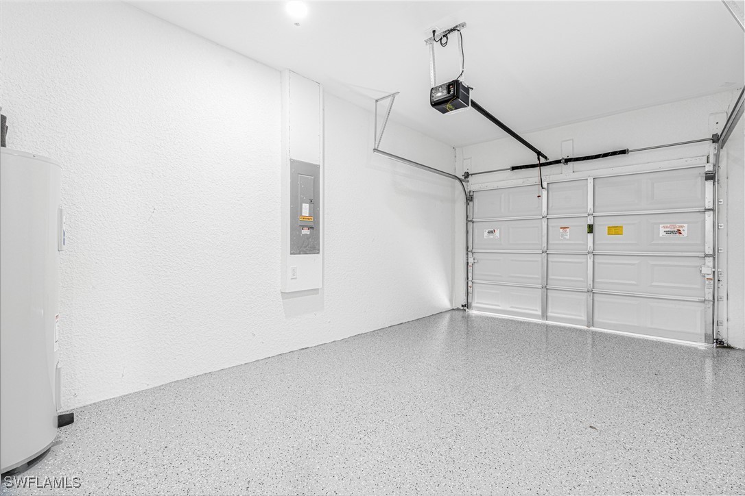 3604 26th Street Southwest Lehigh Acres, FL 33976 - Photo 29 of 38 a view of a garage
