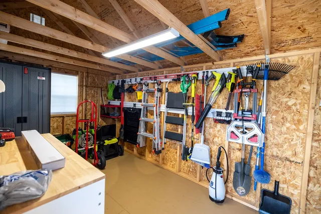 $525,000 | 14188 Ga Highway, West Point, GA 31833