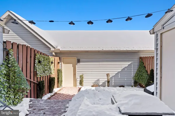 a view of outdoor space