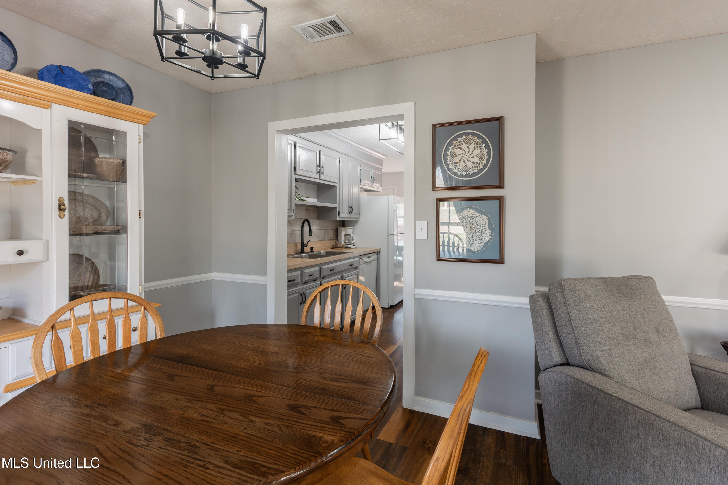 1419 Huntcliff Way Clinton, MS 39056 - Photo 14 of 67 14-DiningArea