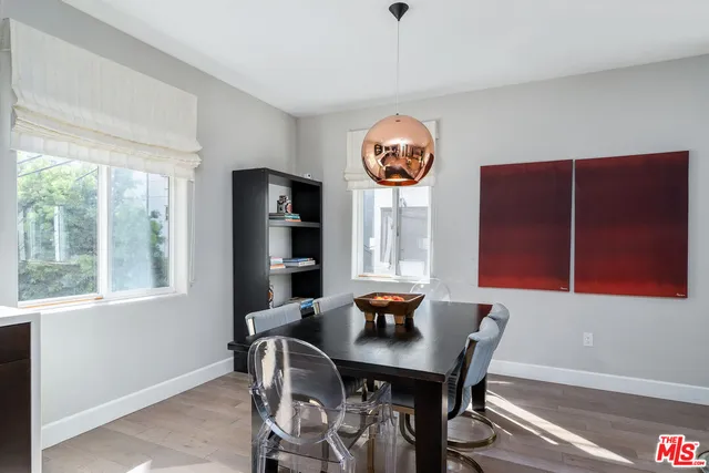 $8,000 | 1745 South Barrington Avenue, Los Angeles, CA 90025