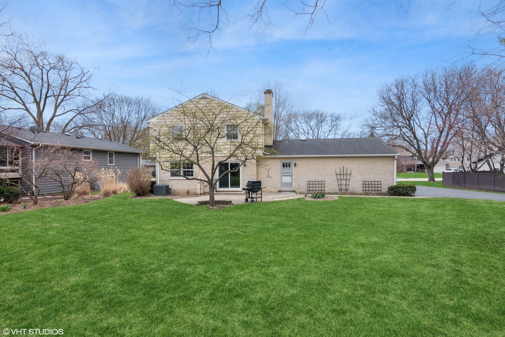 429 Grant Avenue Geneva, IL 60134 - Photo 30 of 34 a view of a house with a back yard